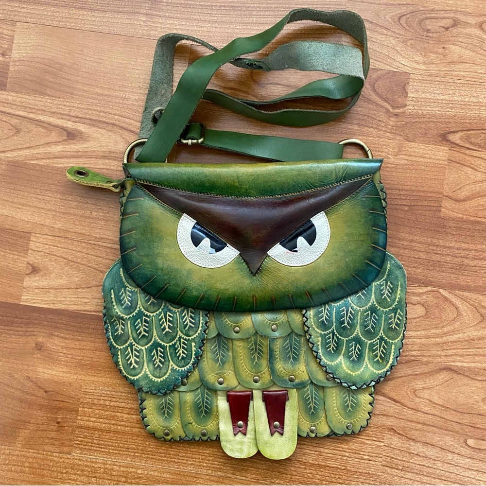 Vintage Leather Green Owl Bag